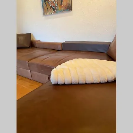 Grosses Ferienhaus Mit Pool - Teilmobliert - Wohnen Auf Zeit Villa